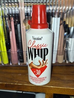 Vacation Classic Whip SPF 30 Sunscreen Mousse - New